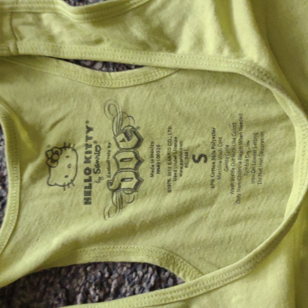 💚Hello Kitty 🐈 x 💚DOE Racerback Tank🐈 - Picture 3 of 4